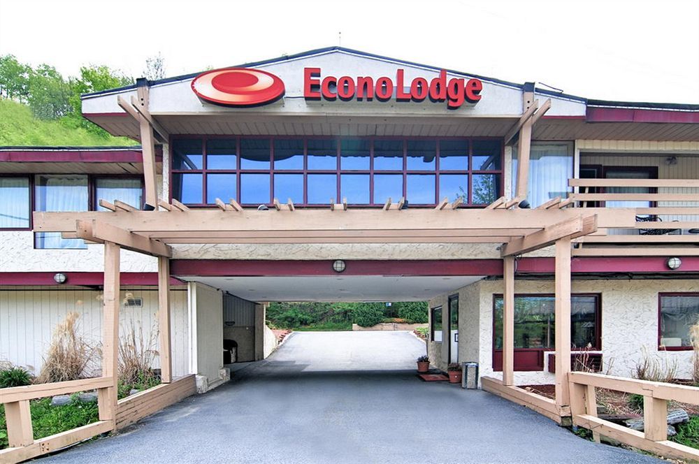 Lodge Econo Summit - Scranton *